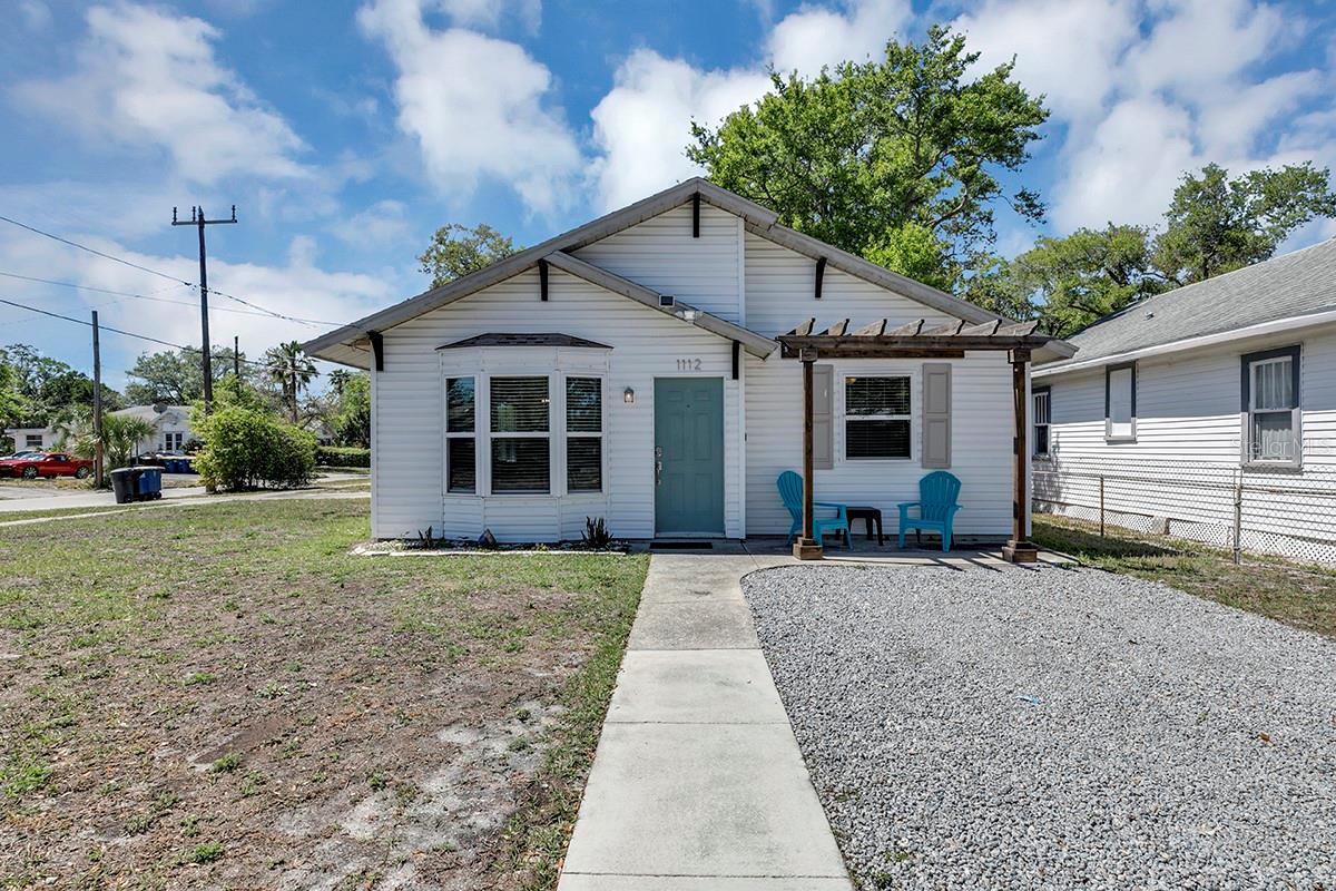 Single Family Residence em CLEARWATER, FL - Daniel Dourado