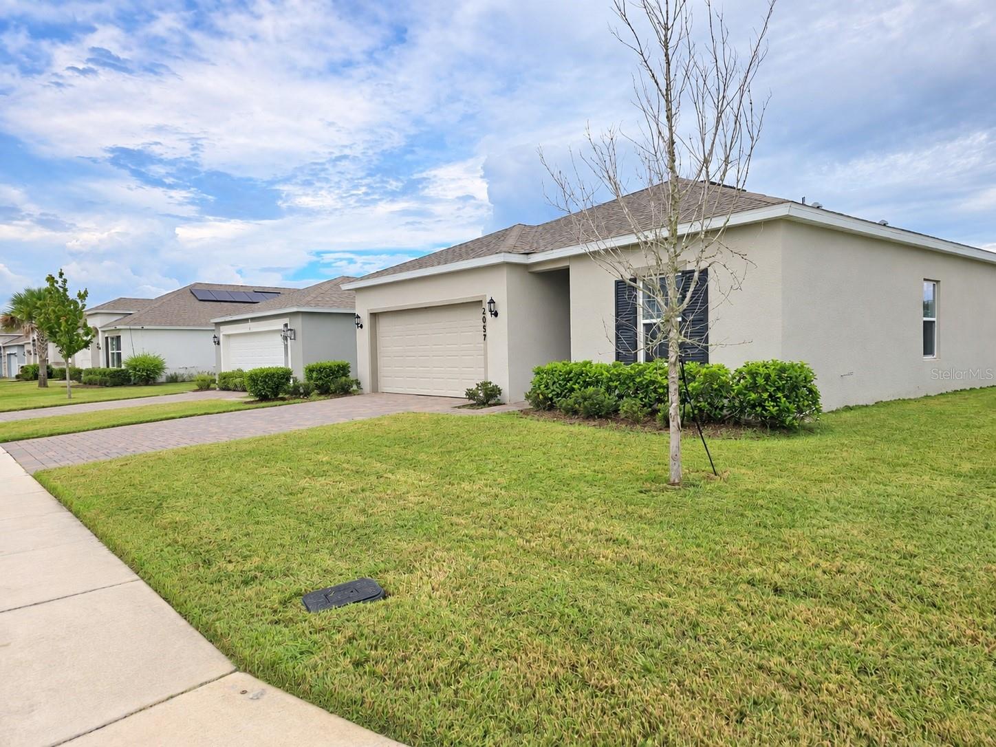 Single Family Residence em DELAND, FL - Daniel Dourado
