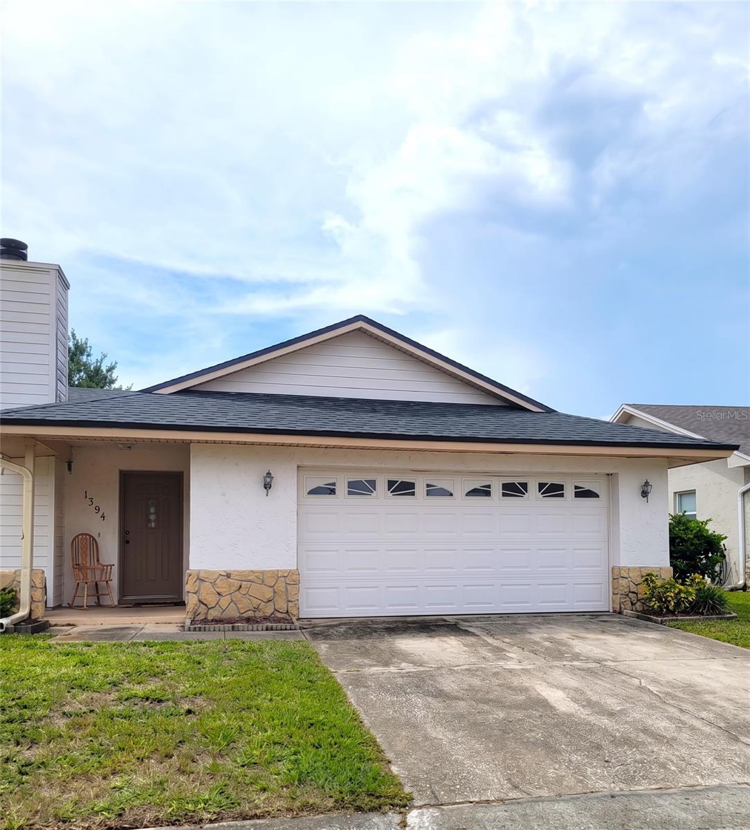 Single Family Residence em WINTER SPRINGS, FL - Daniel Dourado