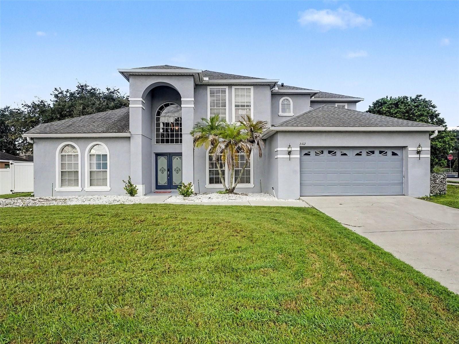 Single Family Residence in WINTER GARDEN, FL - Daniel Dourado