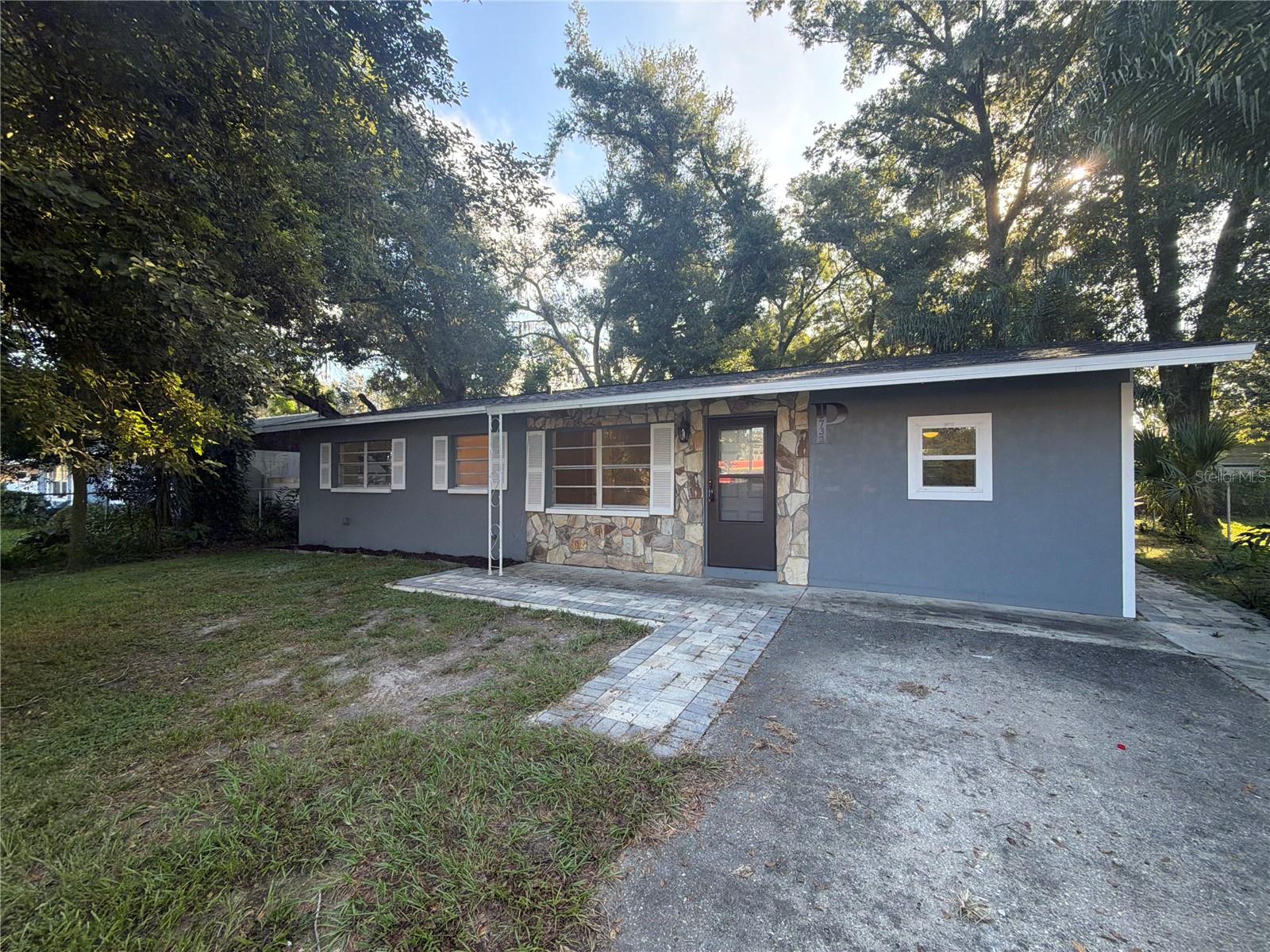 Single Family Residence em DADE CITY, FL - Daniel Dourado