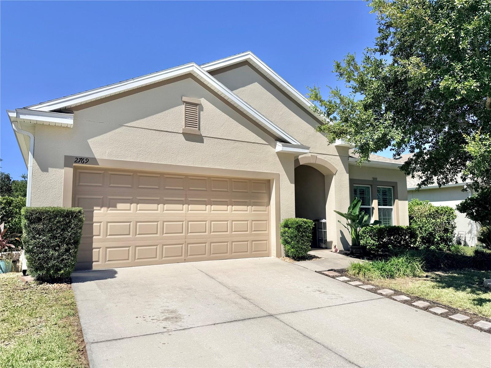 Single Family Residence em GRAND ISLAND, FL - Daniel Dourado