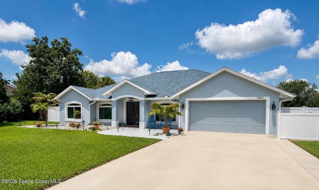 Single Family Residence em TITUSVILLE, FL - Daniel Dourado