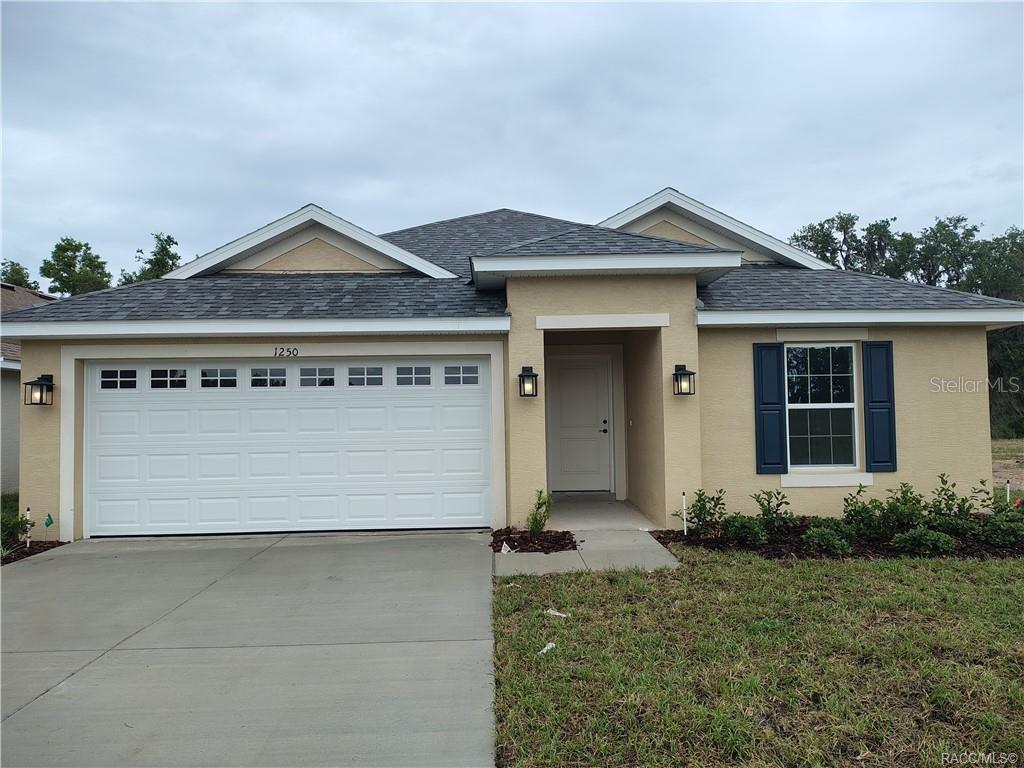 Single Family Residence in INVERNESS, FL - Daniel Dourado