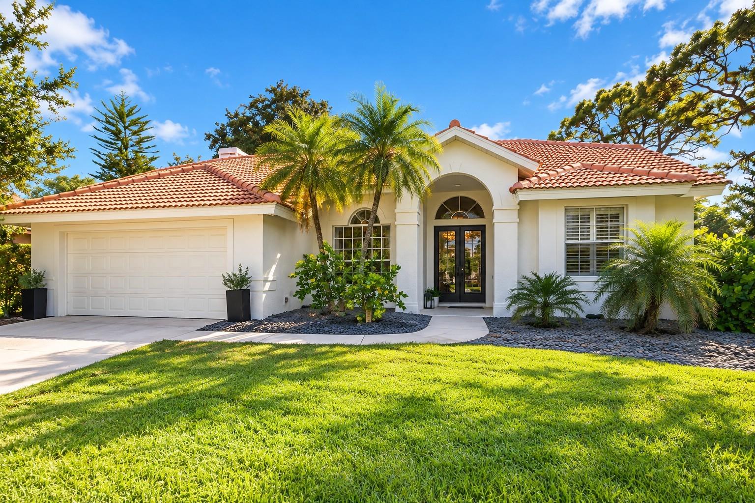 Single Family Residence em SARASOTA, FL - Daniel Dourado