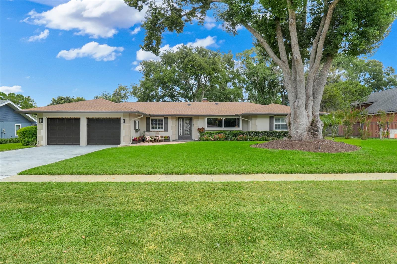 Single Family Residence in CLERMONT, FL - Daniel Dourado