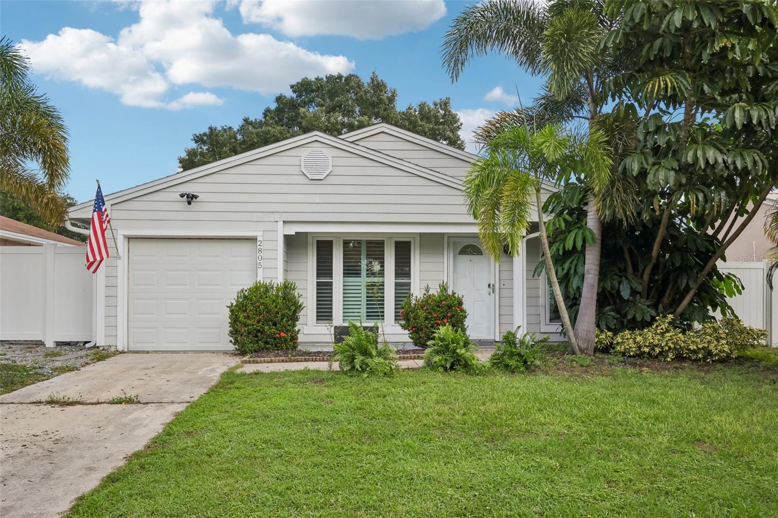 Single Family Residence em PALM HARBOR, FL - Daniel Dourado