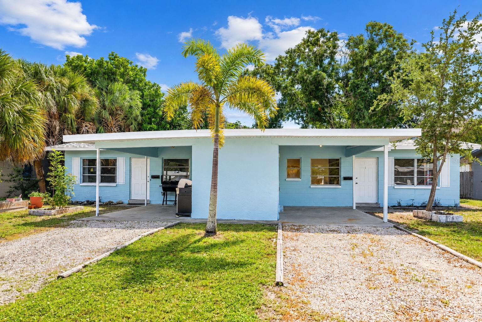 Duplex in ST PETERSBURG, FL - Daniel Dourado
