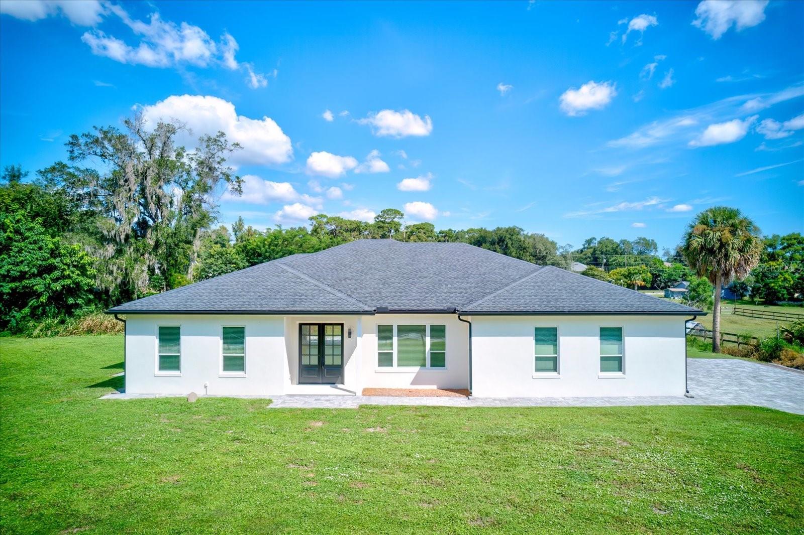 Single Family Residence in ALTAMONTE SPRINGS, FL - Daniel Dourado