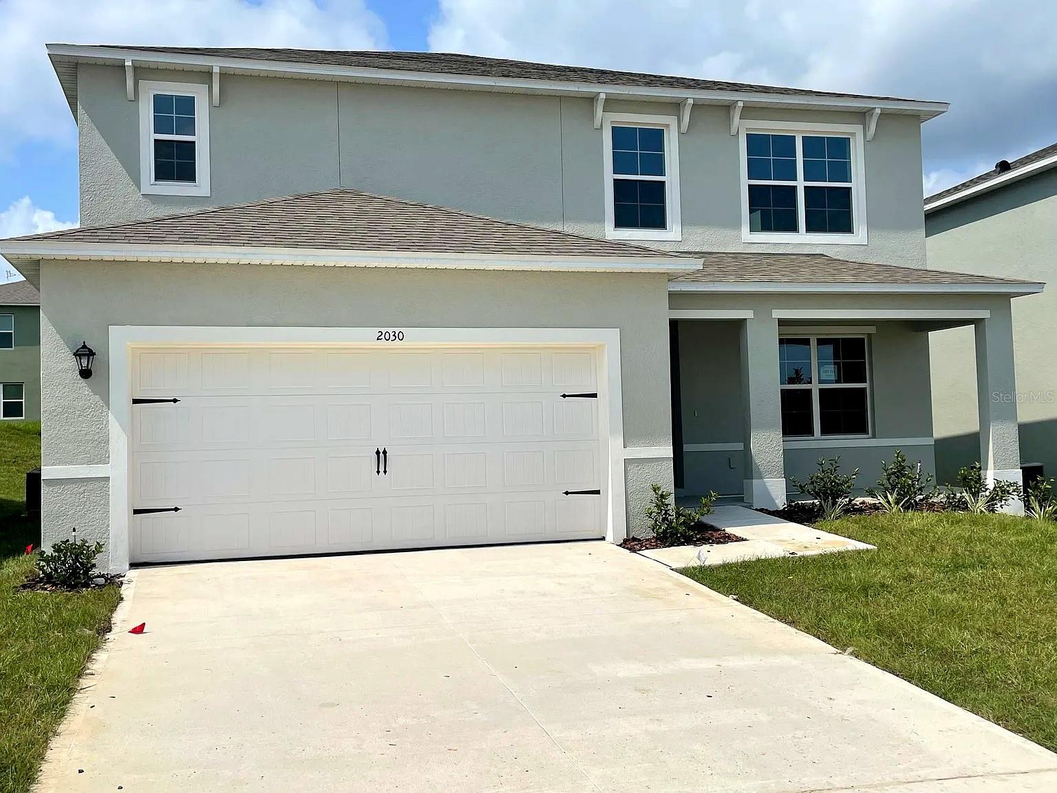 Single Family Residence in ZELLWOOD, FL - Daniel Dourado