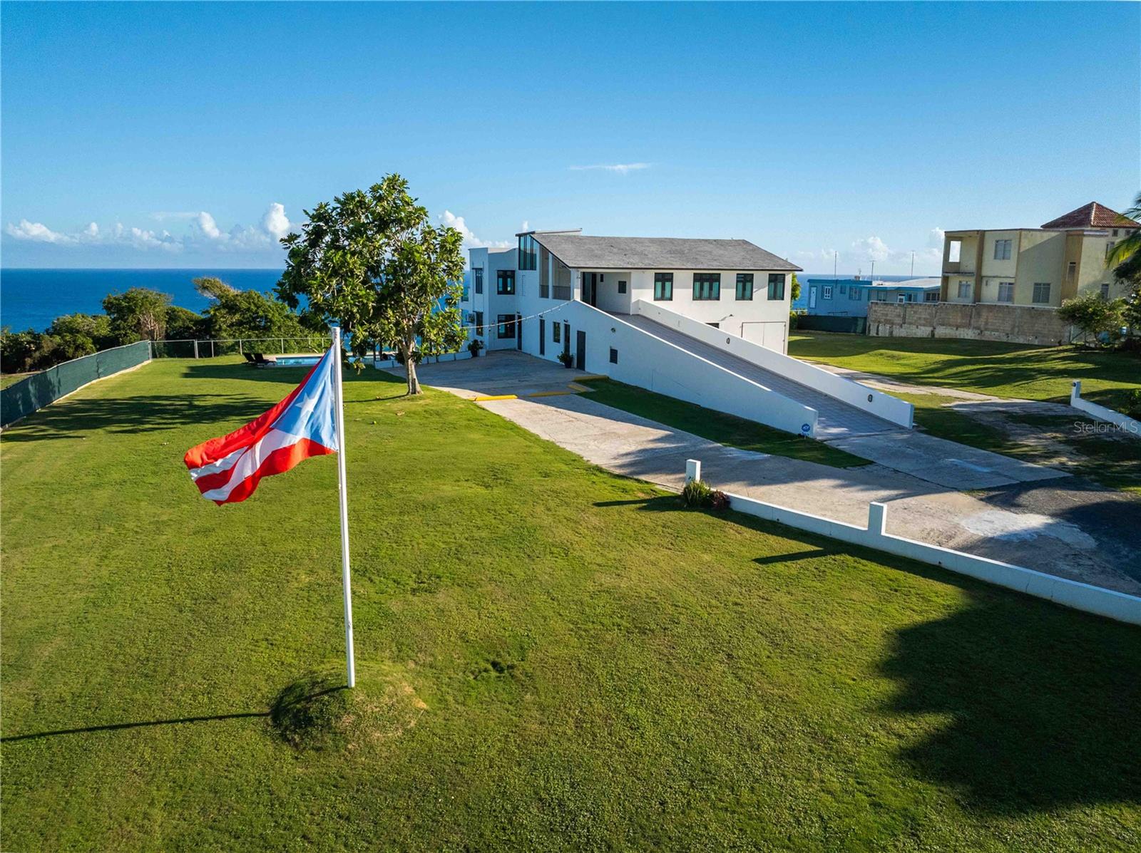 Duplex in ISABELA, PR - Daniel Dourado
