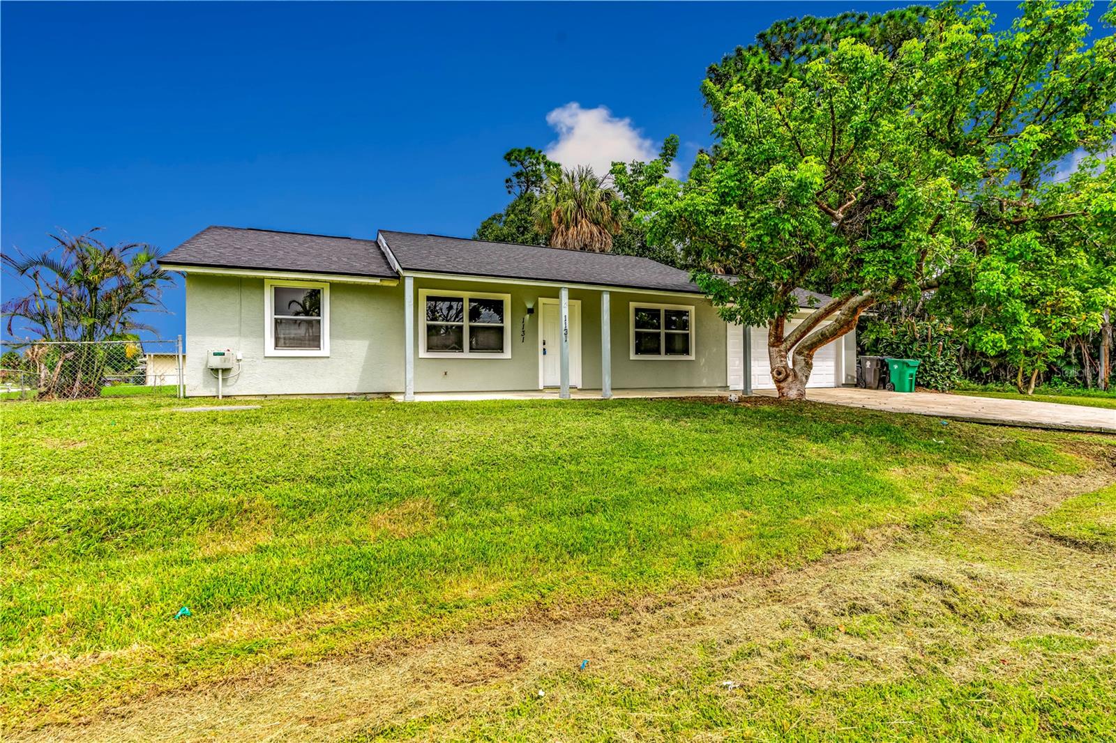 Single Family Residence in PORT ST LUCIE, FL - Daniel Dourado