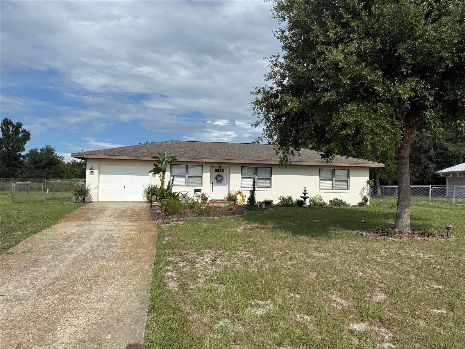 Single Family Residence em LAKE PLACID, FL - Daniel Dourado