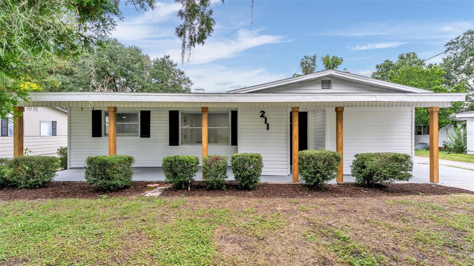 Single Family Residence in LAKELAND, FL - Daniel Dourado