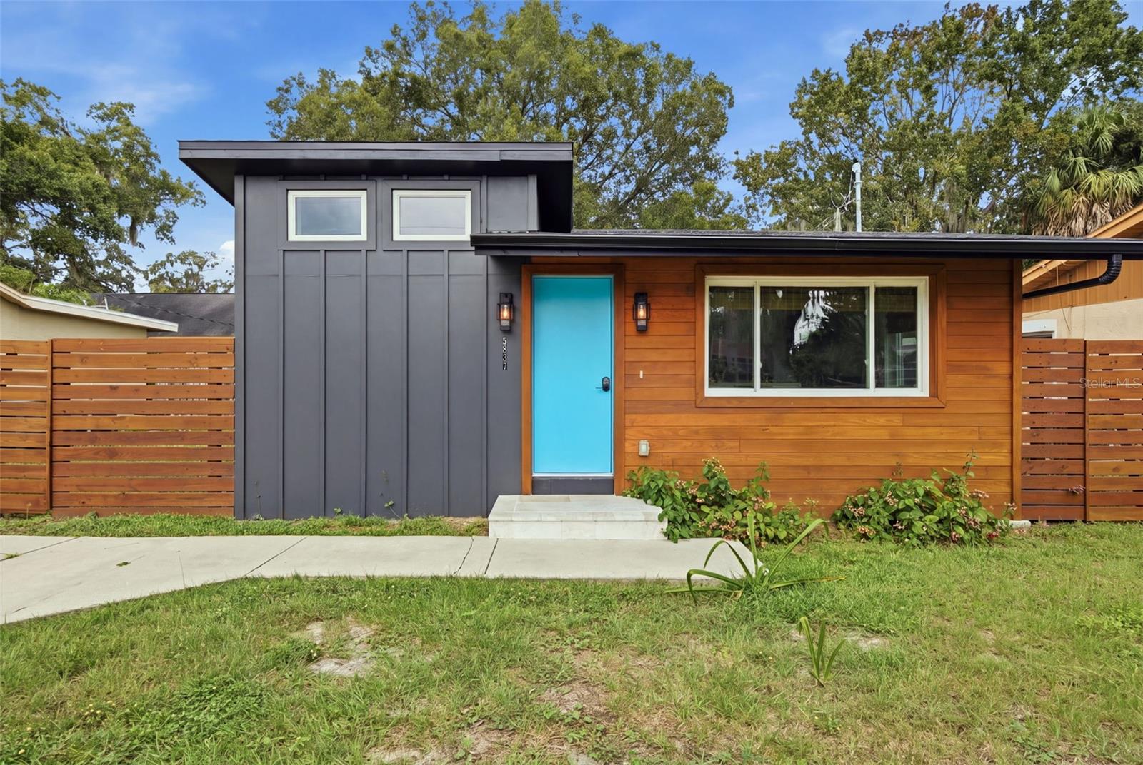 Single Family Residence em NEW PORT RICHEY, FL - Daniel Dourado
