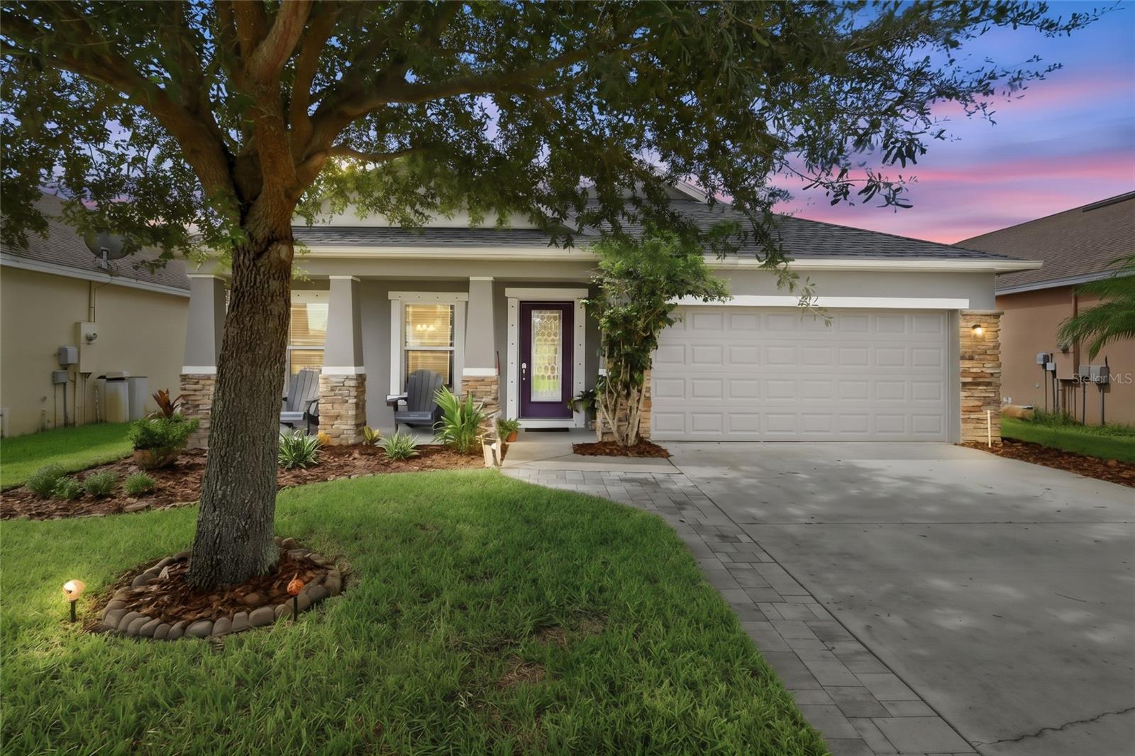 Single Family Residence em WEST MELBOURNE, FL - Daniel Dourado