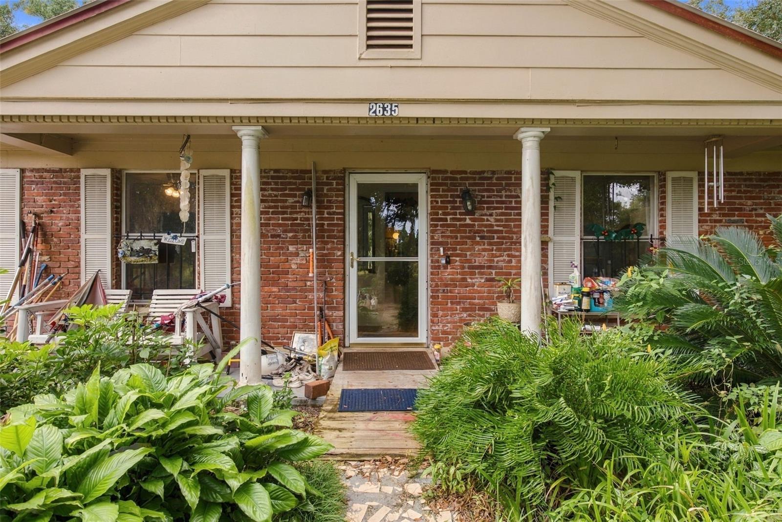 Single Family Residence em DOVER, FL - Daniel Dourado