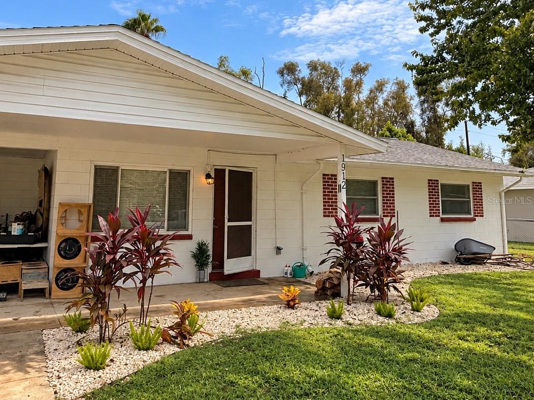 Single Family Residence em CLEARWATER, FL - Daniel Dourado
