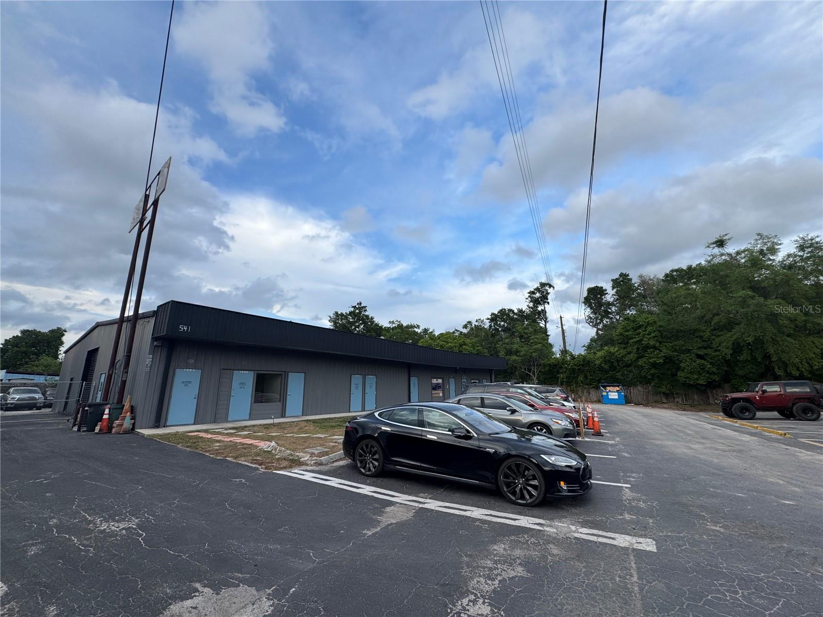 Industrial in LONGWOOD, FL - Daniel Dourado
