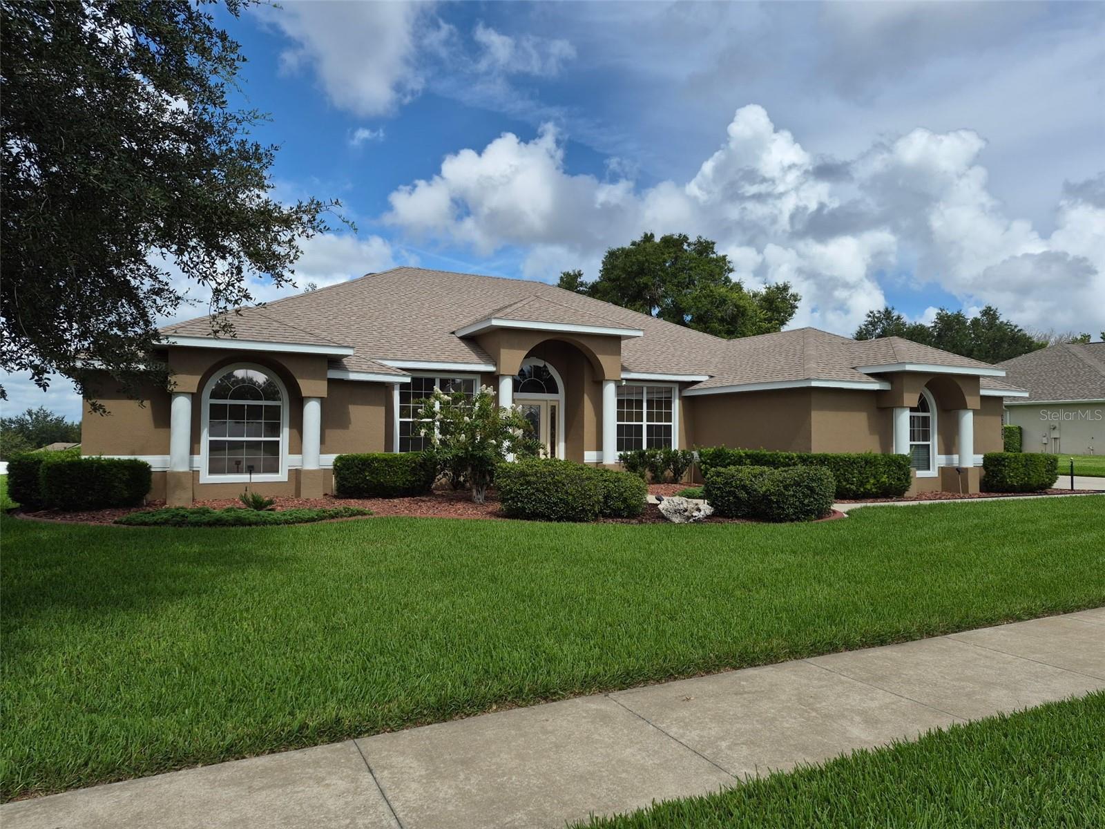 Single Family Residence em CLERMONT, FL - Daniel Dourado