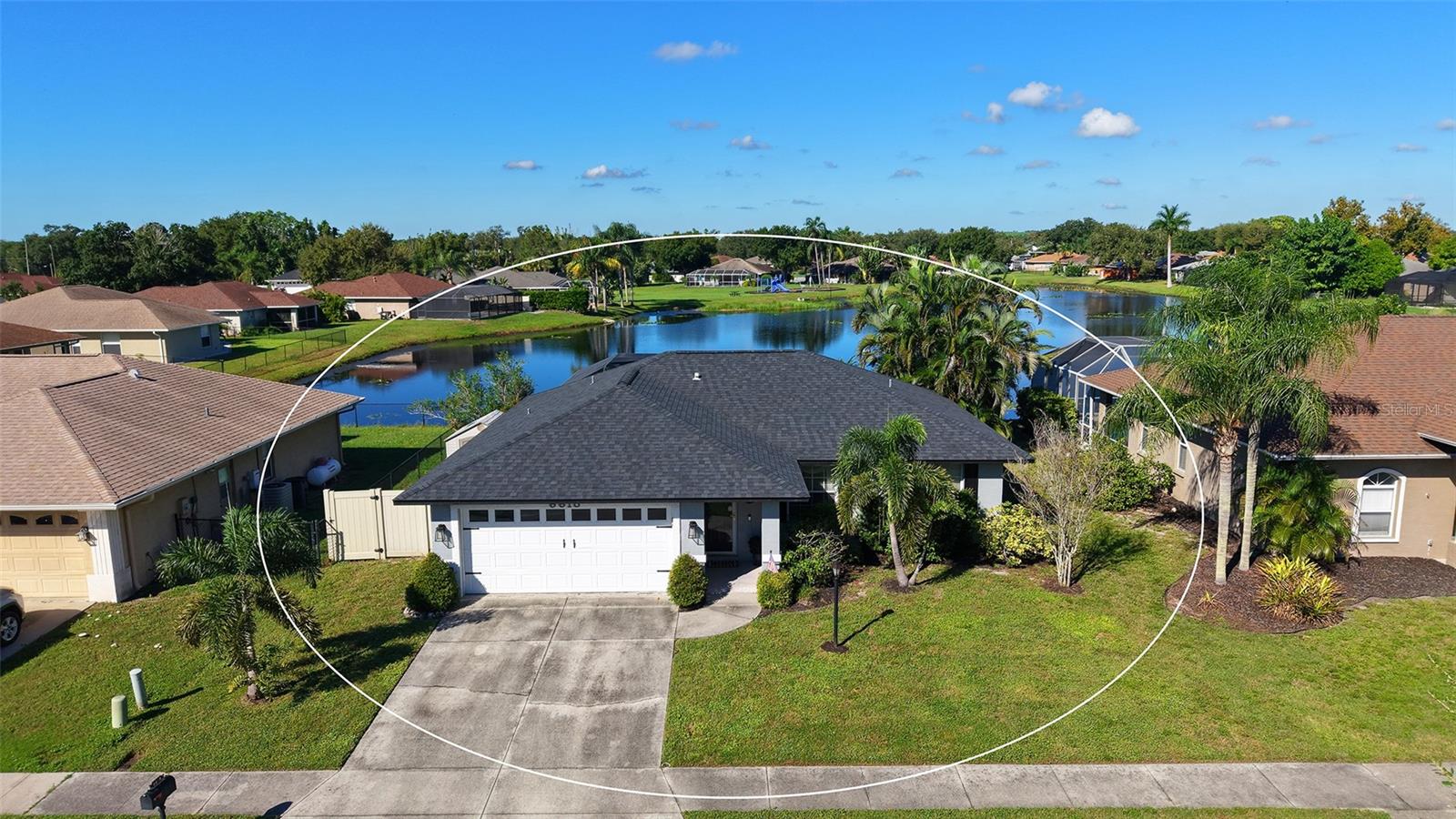 Single Family Residence in BRADENTON, FL - Daniel Dourado