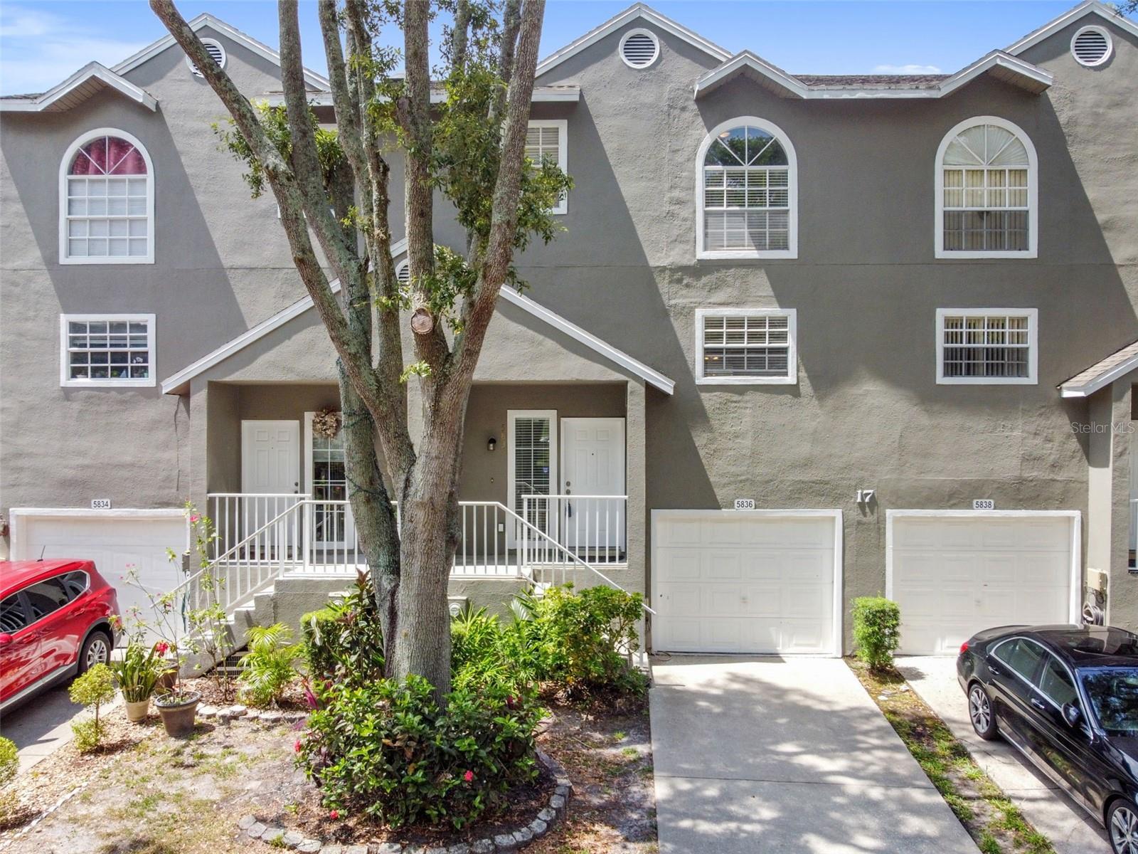 Townhouse in TAMPA, FL - Daniel Dourado
