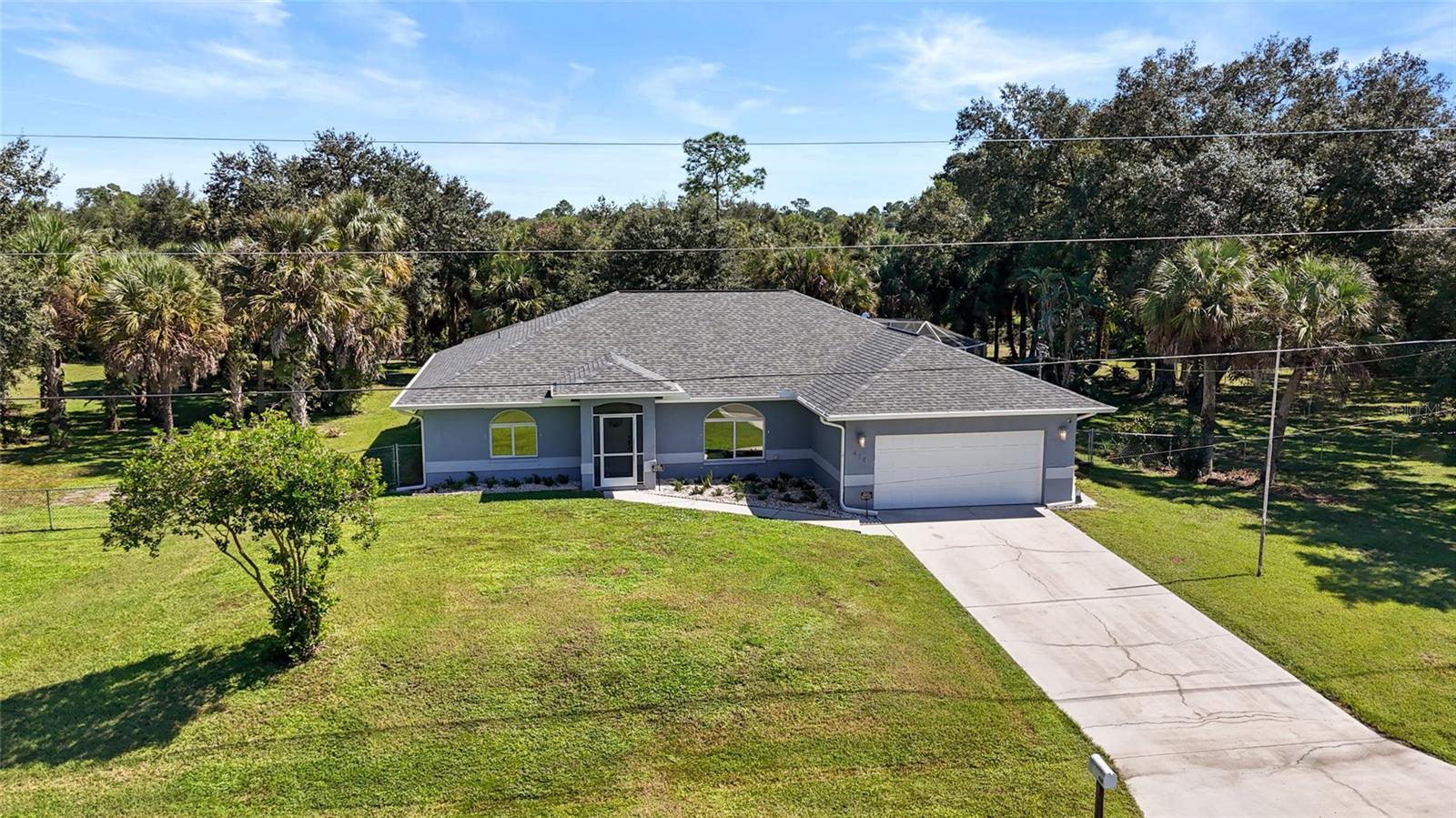 Single Family Residence em LEHIGH ACRES, FL - Daniel Dourado