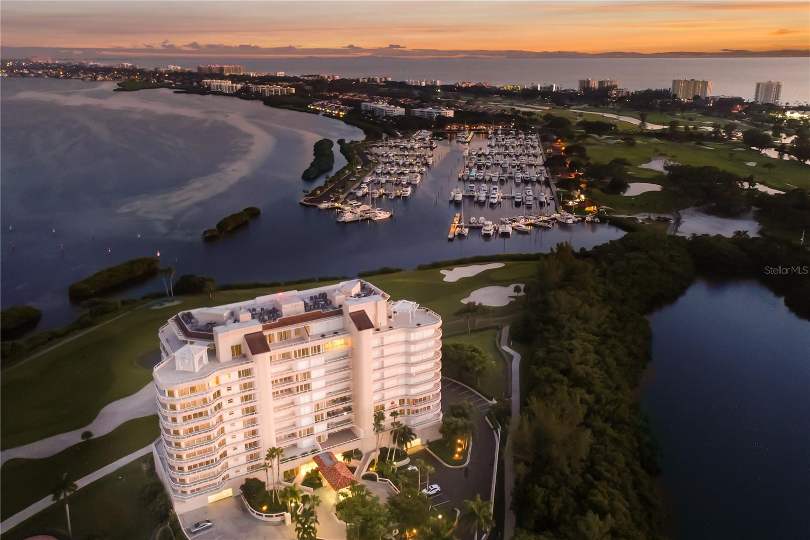 Condominium em LONGBOAT KEY, FL - Daniel Dourado