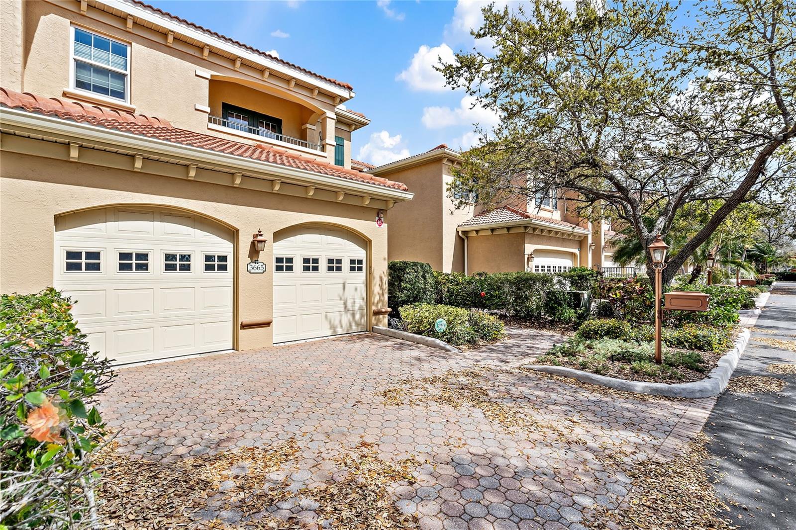 Townhouse in SARASOTA, FL - Daniel Dourado