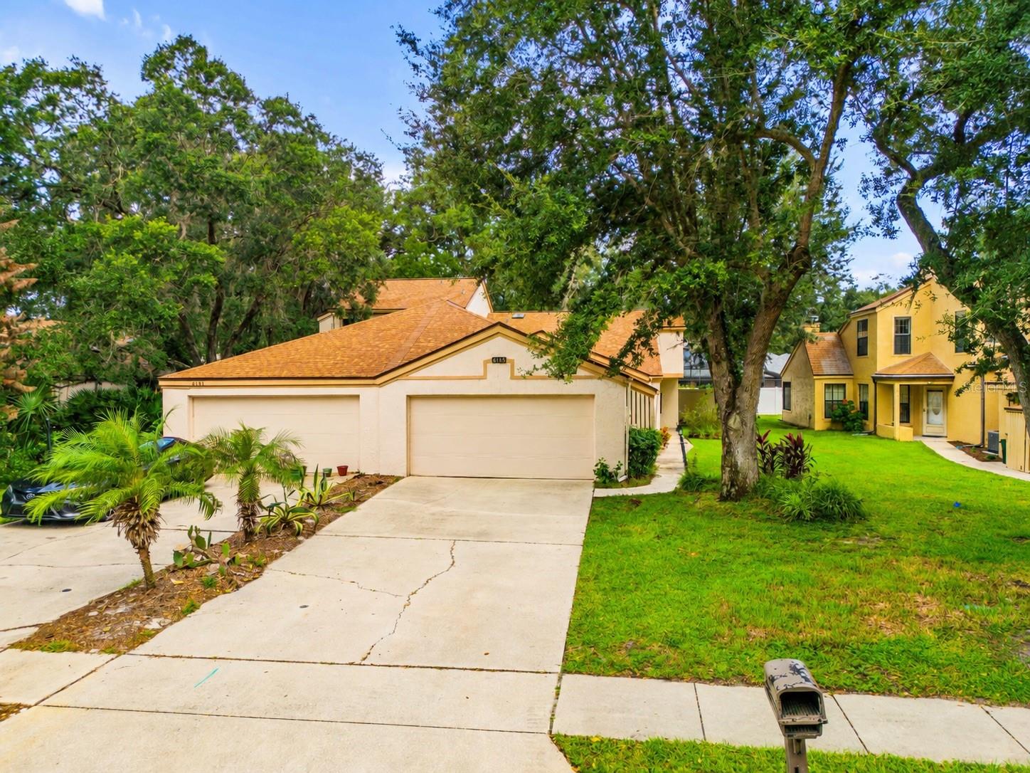 Single Family Residence em PORT ORANGE, FL - Daniel Dourado