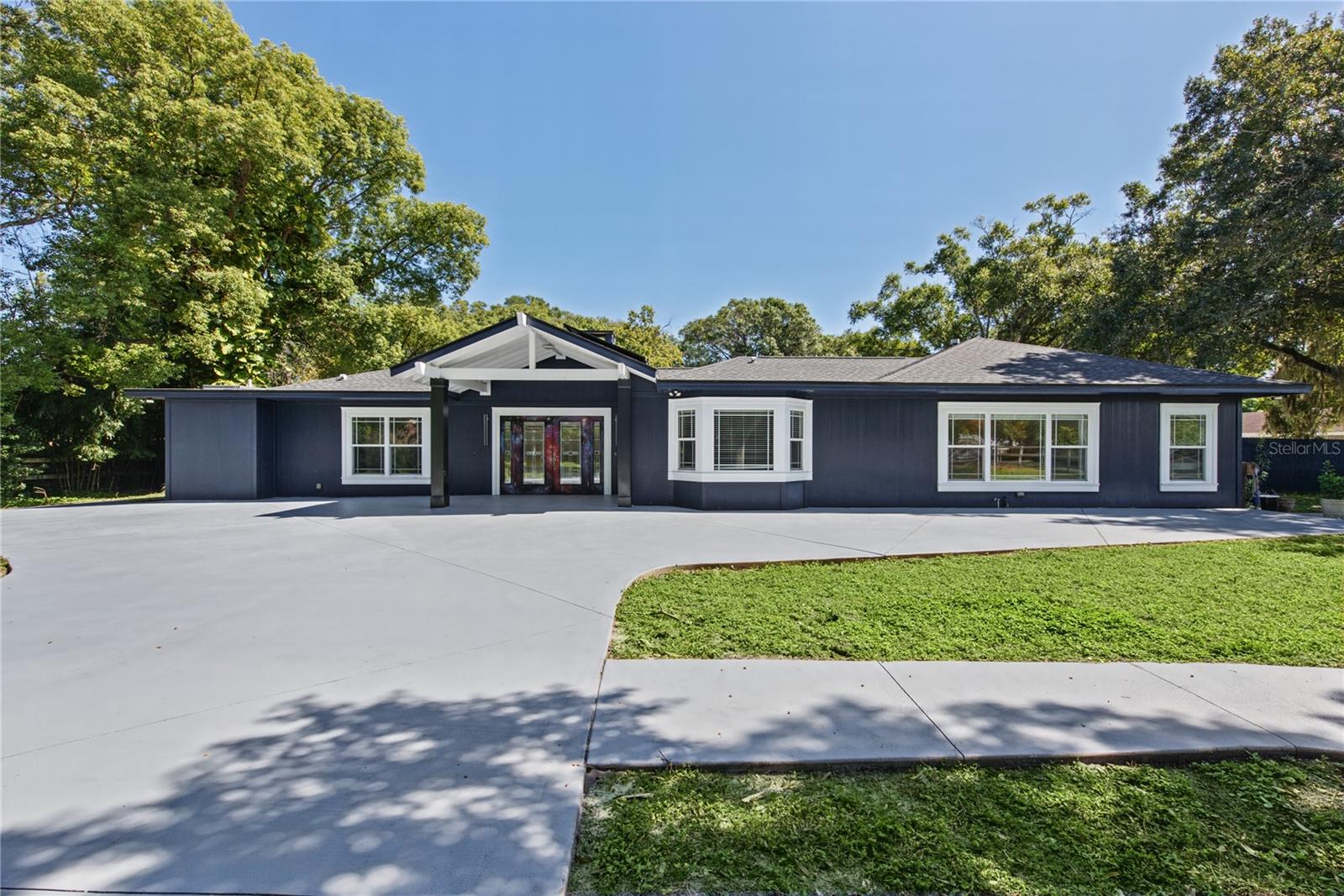 Single Family Residence em CLEARWATER, FL - Daniel Dourado