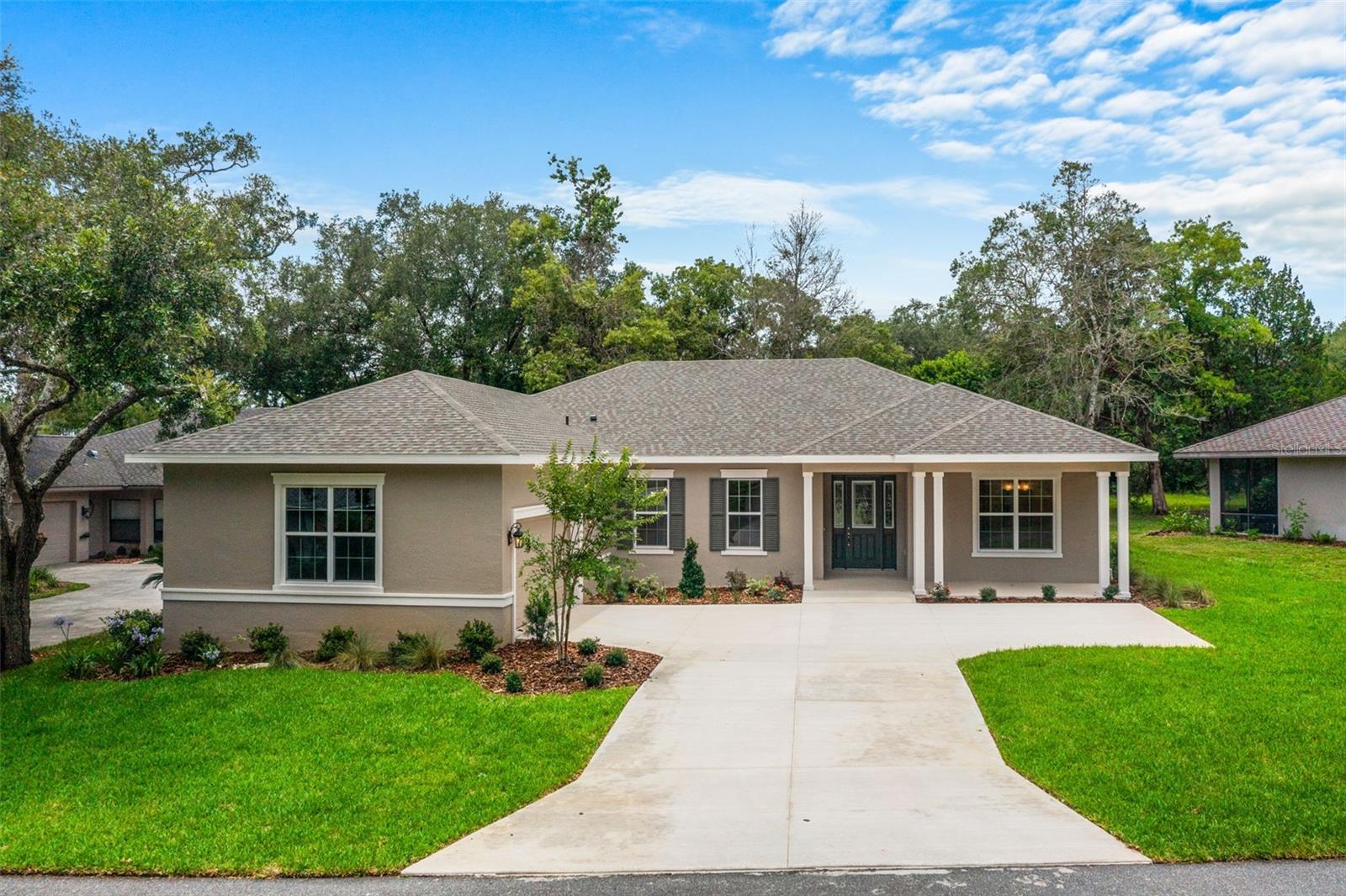Single Family Residence em LECANTO, FL - Daniel Dourado