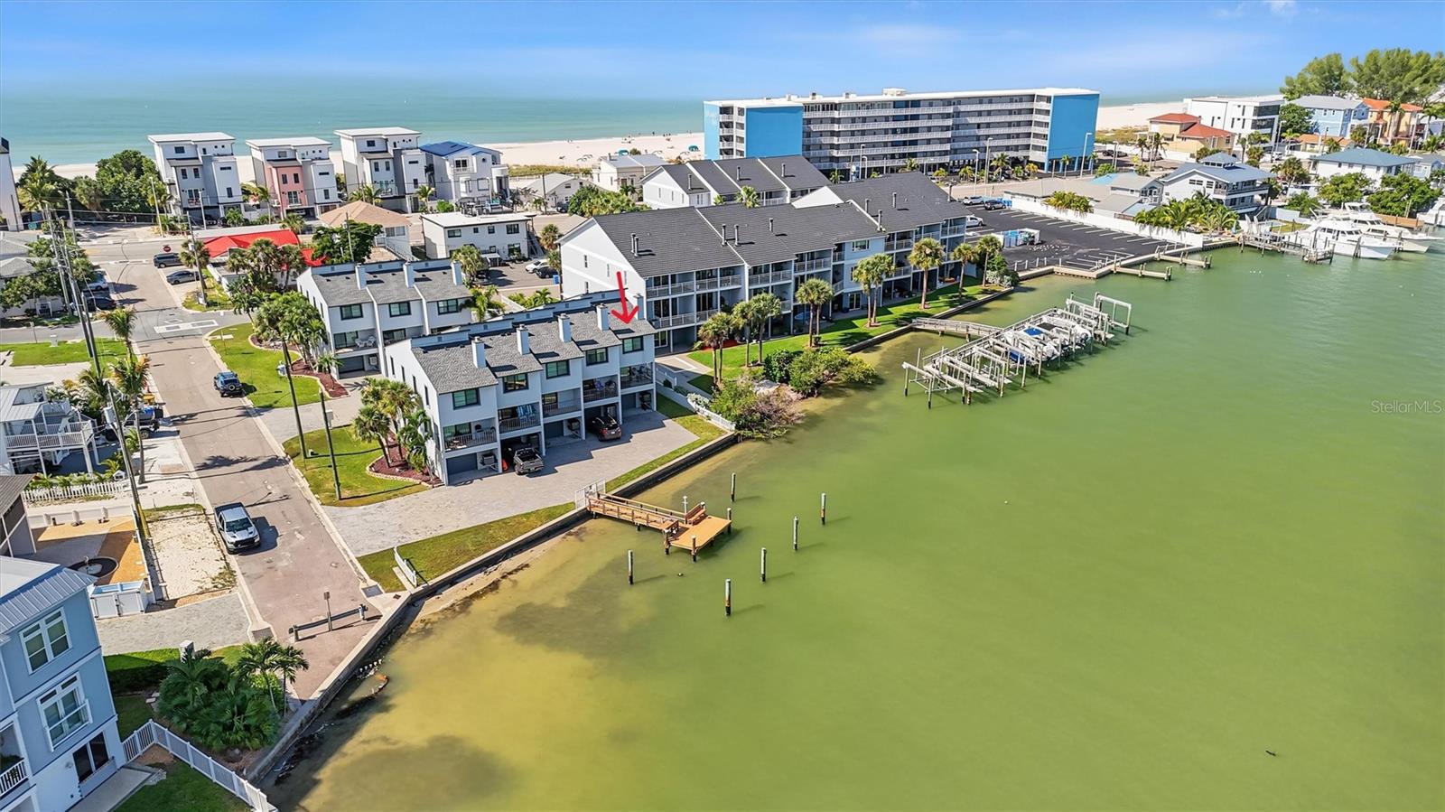 Condominium em TREASURE ISLAND, FL - Daniel Dourado