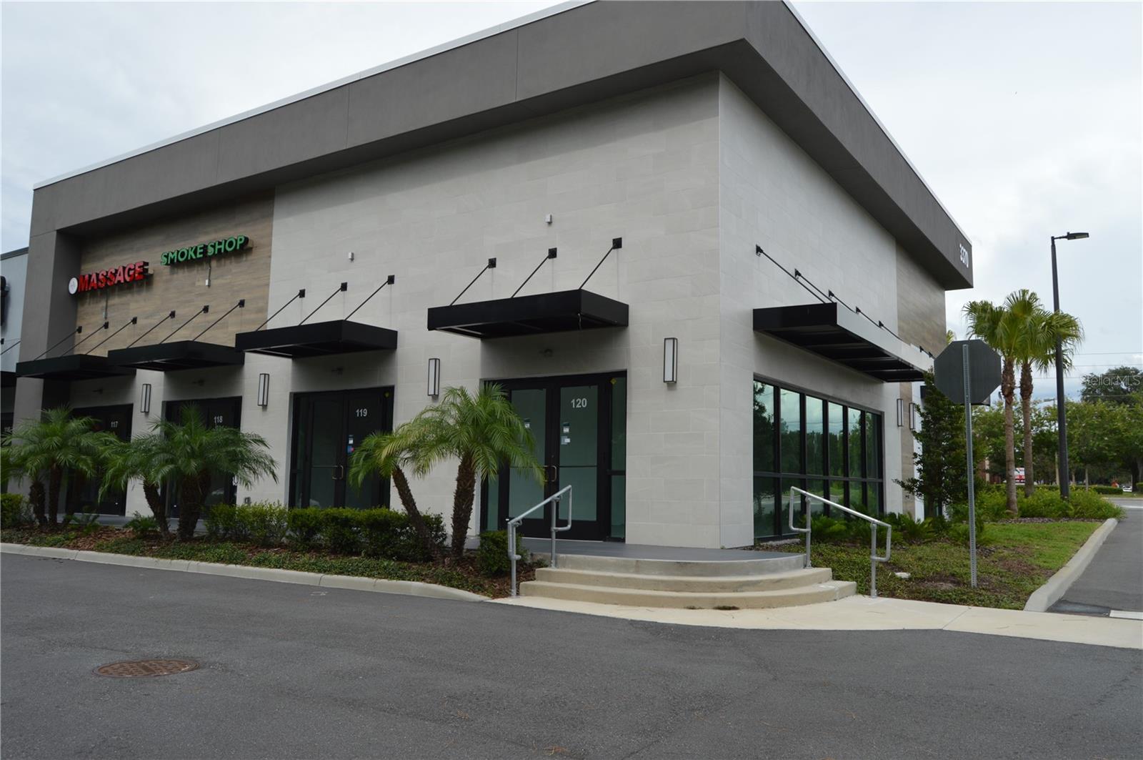 Retail em ORLANDO, FL - Daniel Dourado