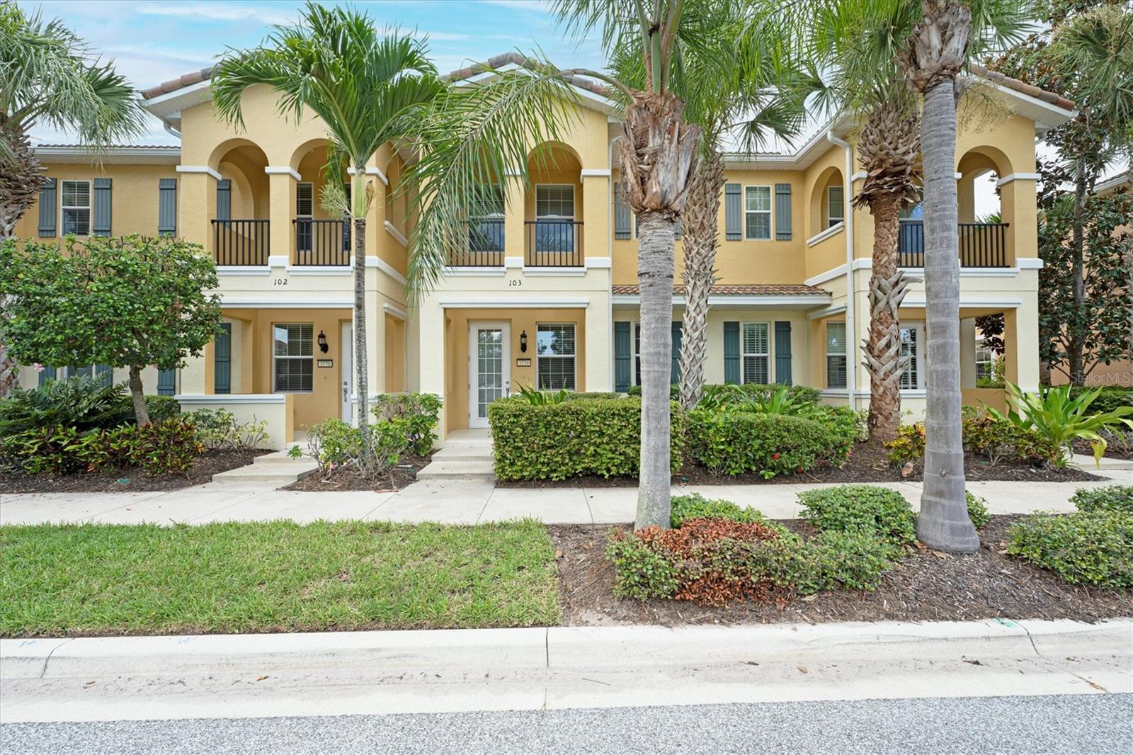 Townhouse in SARASOTA, FL - Daniel Dourado
