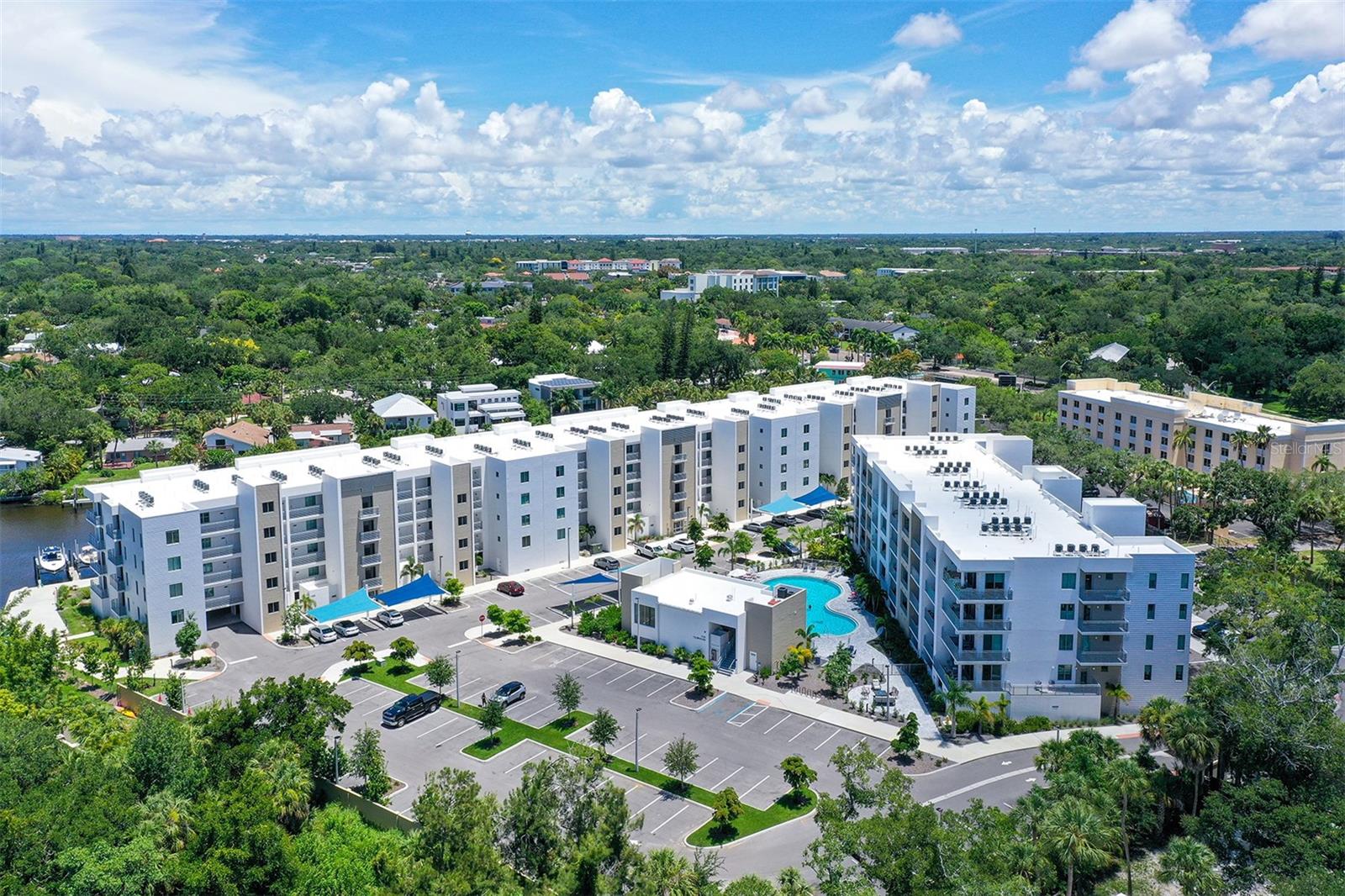 Condominium in SARASOTA, FL - Daniel Dourado