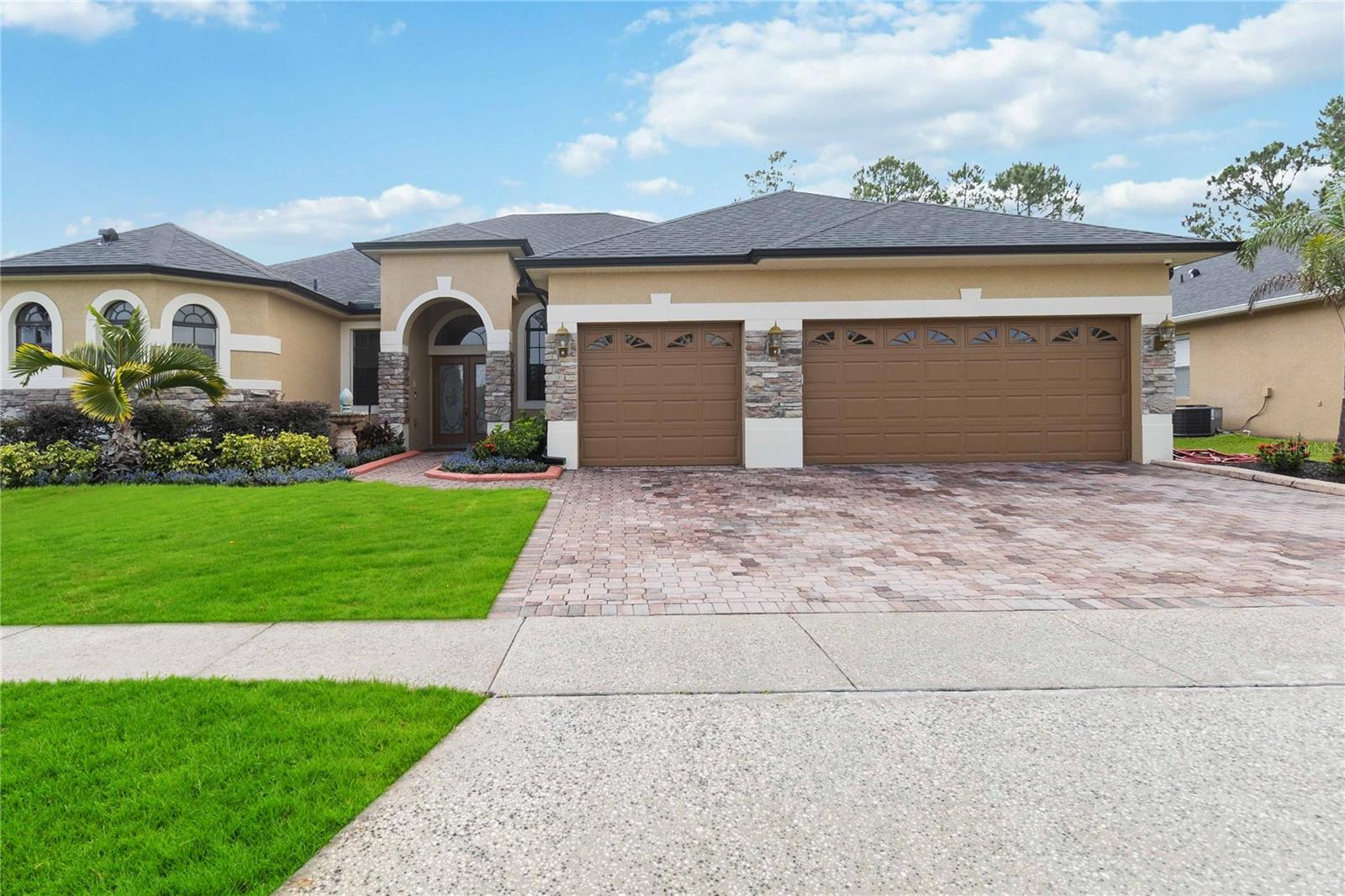 Single Family Residence em ORLANDO, FL - Daniel Dourado