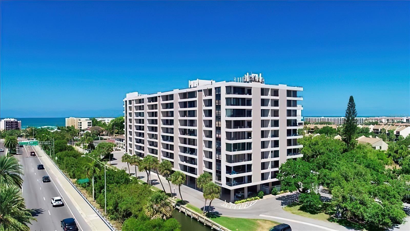Condominium in SARASOTA, FL - Daniel Dourado