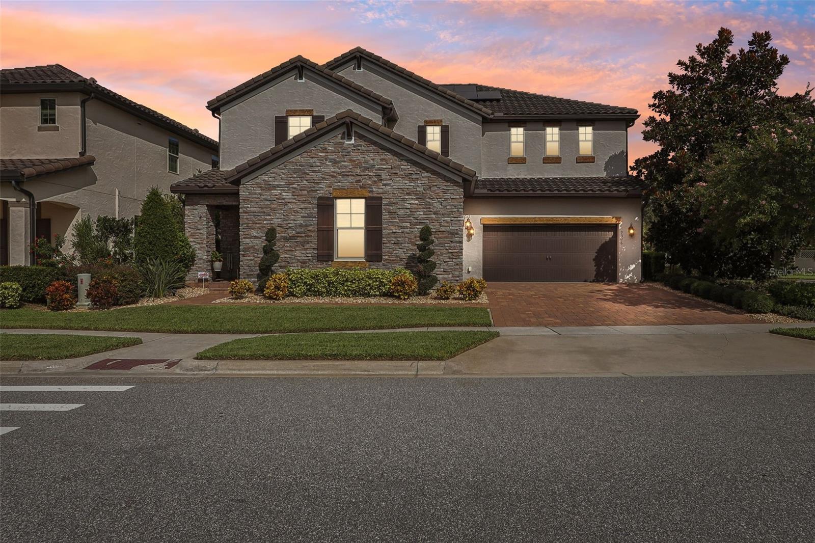 Single Family Residence em WINTER GARDEN, FL - Daniel Dourado