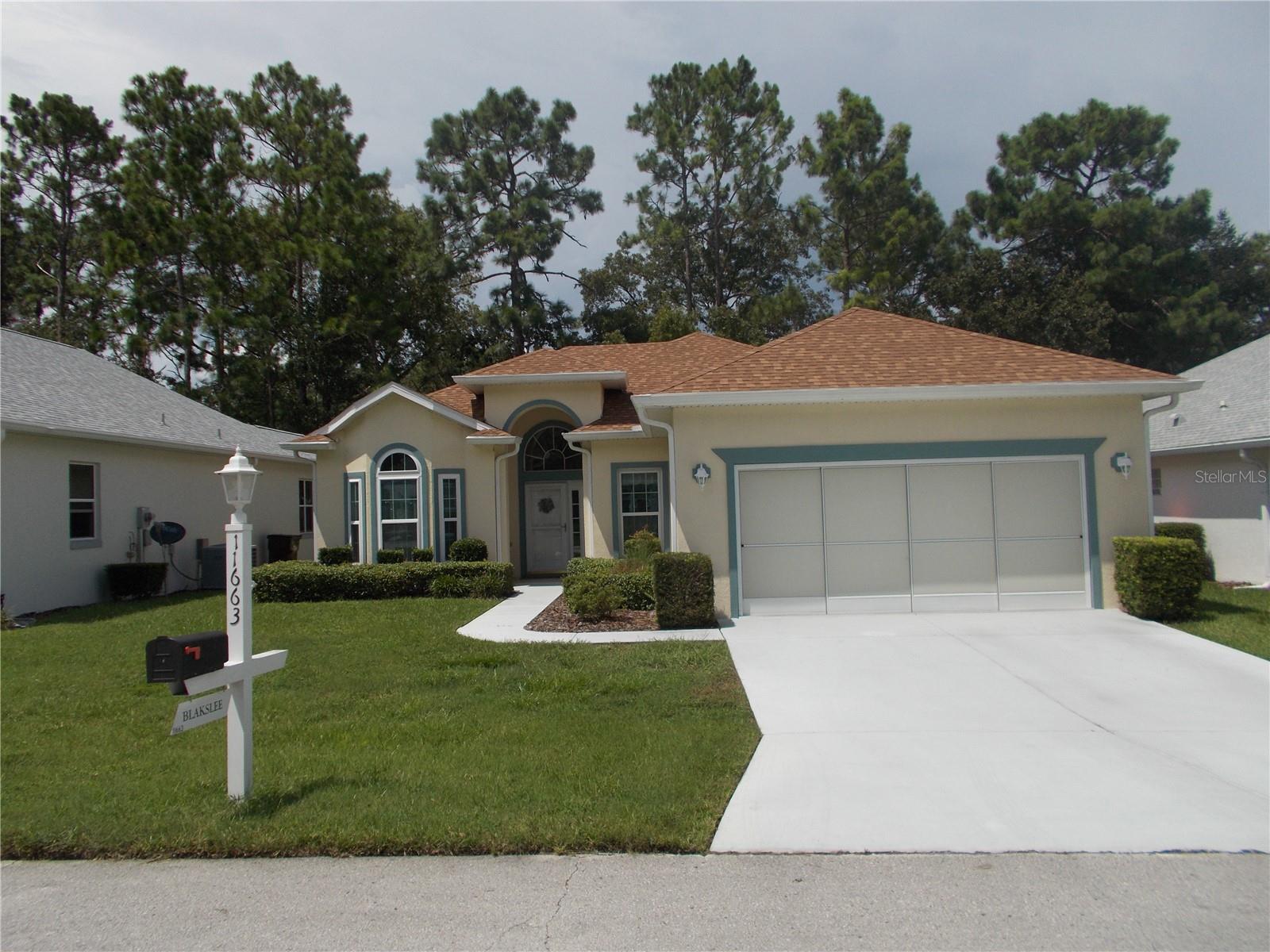 Single Family Residence em OCALA, FL - Daniel Dourado