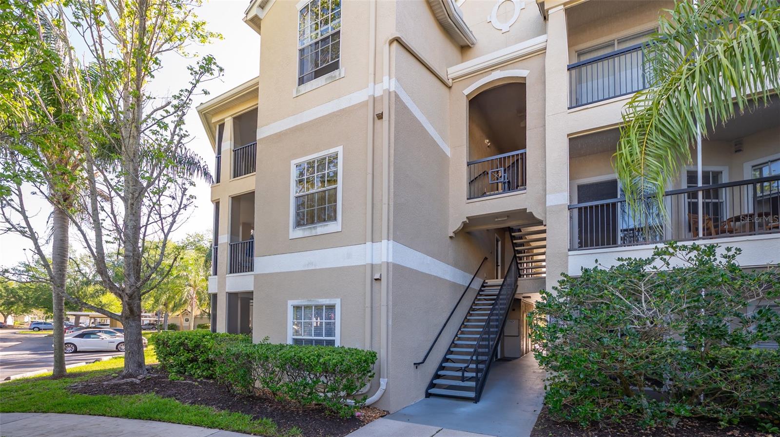 Condominium in SARASOTA, FL - Daniel Dourado