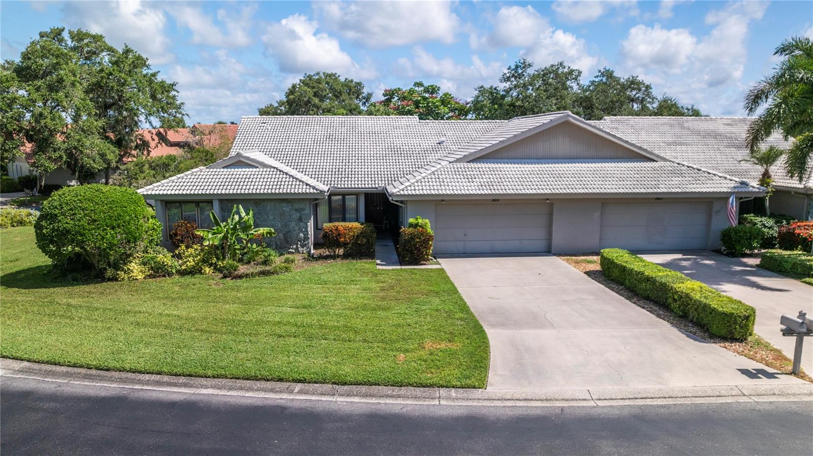 Villa in SARASOTA, FL - Daniel Dourado