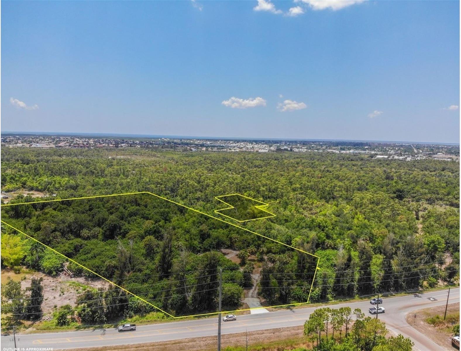  in PUNTA GORDA, FL - Daniel Dourado