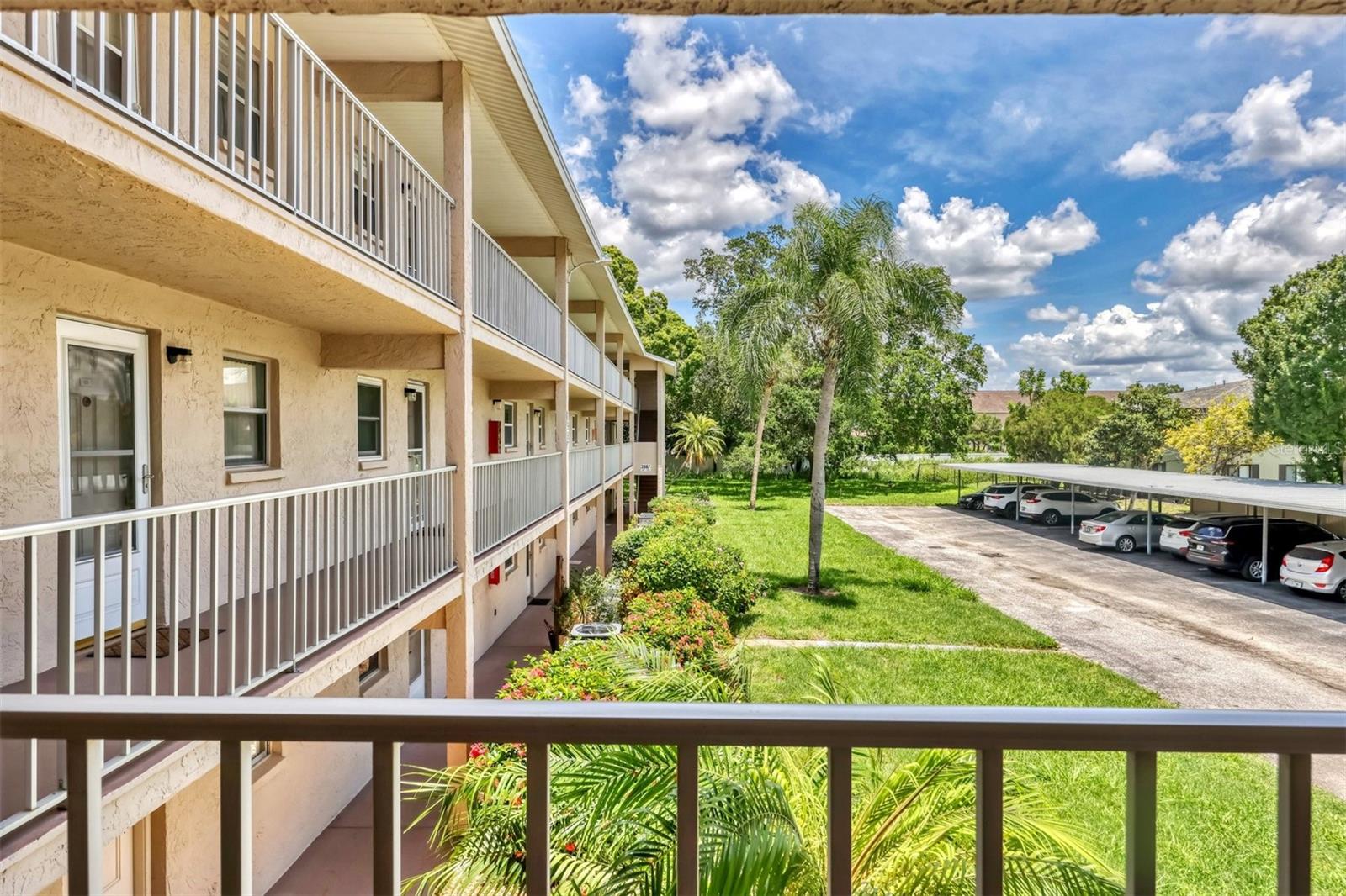 Condominium in SARASOTA, FL - Daniel Dourado