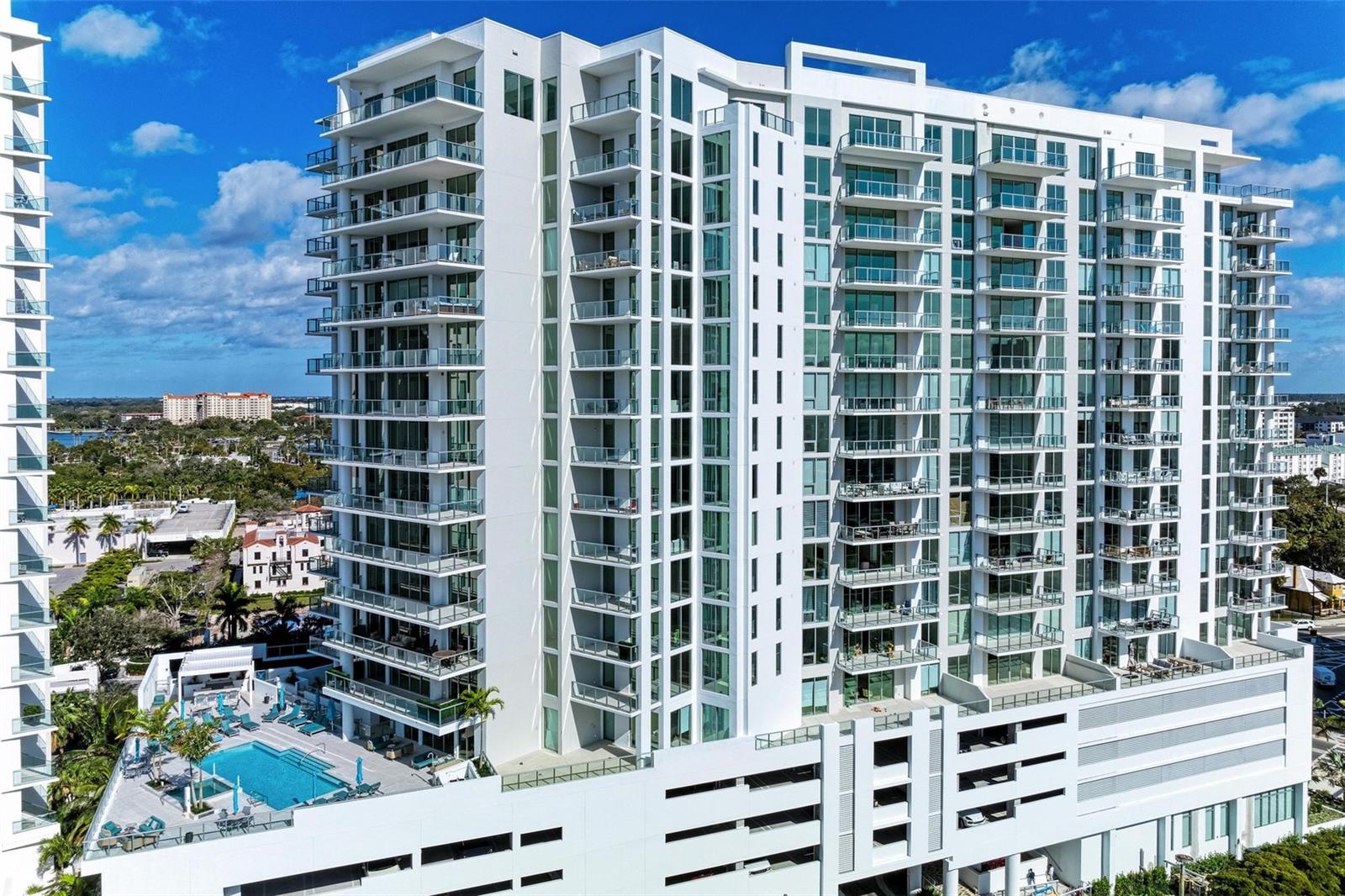 Condominium in SARASOTA, FL - Daniel Dourado