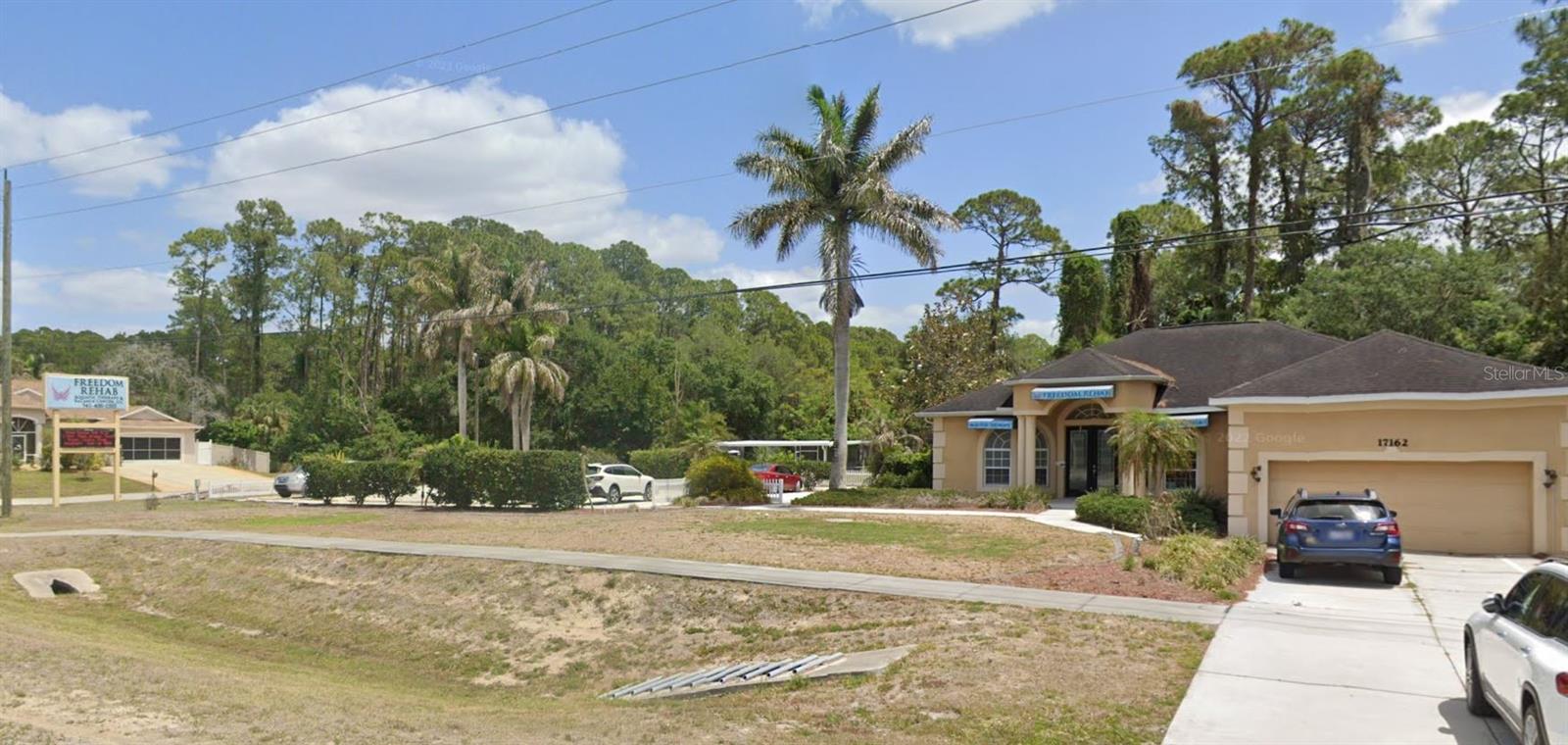 Office in PORT CHARLOTTE, FL - Daniel Dourado